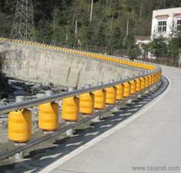 聚焦军需用品及警用装备 采购渠道、价格因素与市场解析